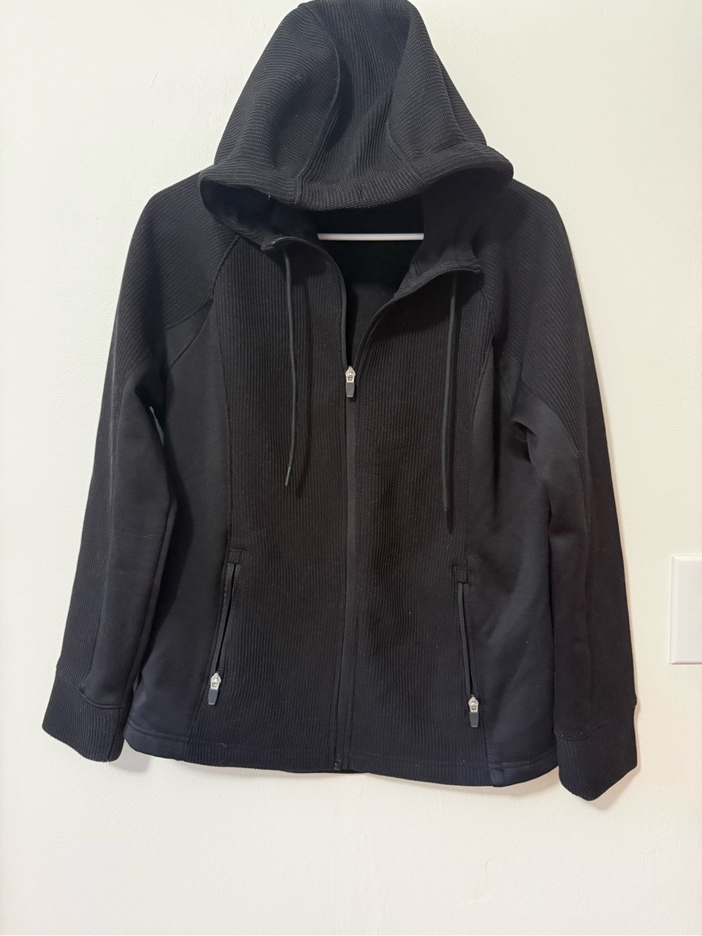 Swiss Tech Women's Black Hooded Zip-Up Bomber Jacket
